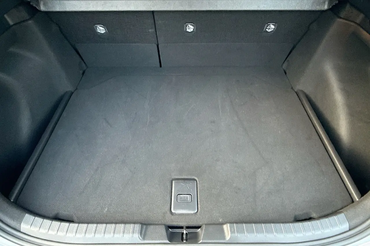 2025 Toyota Corolla Gallery Image 26