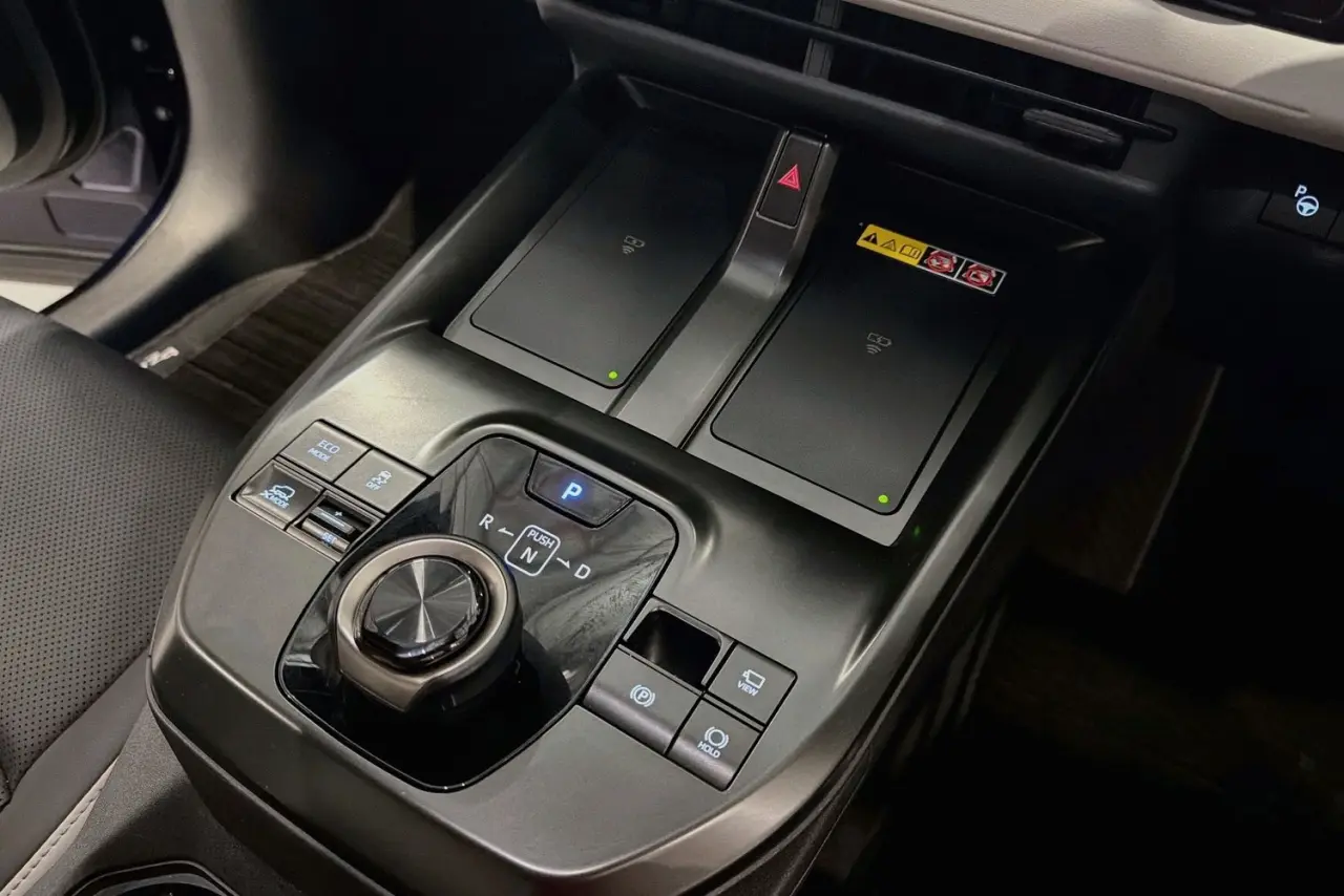 2026 Toyota bZ4X Gallery Image 18