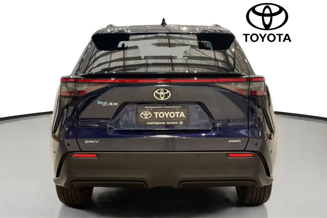 2026 Toyota bZ4X Gallery Image 7