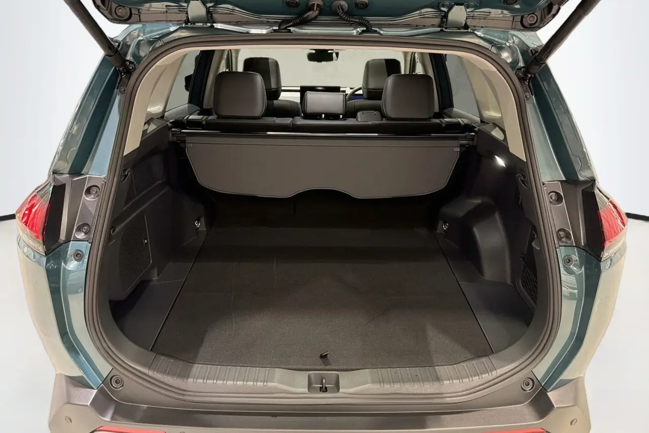 2026 Toyota RAV4 Gallery Image 27