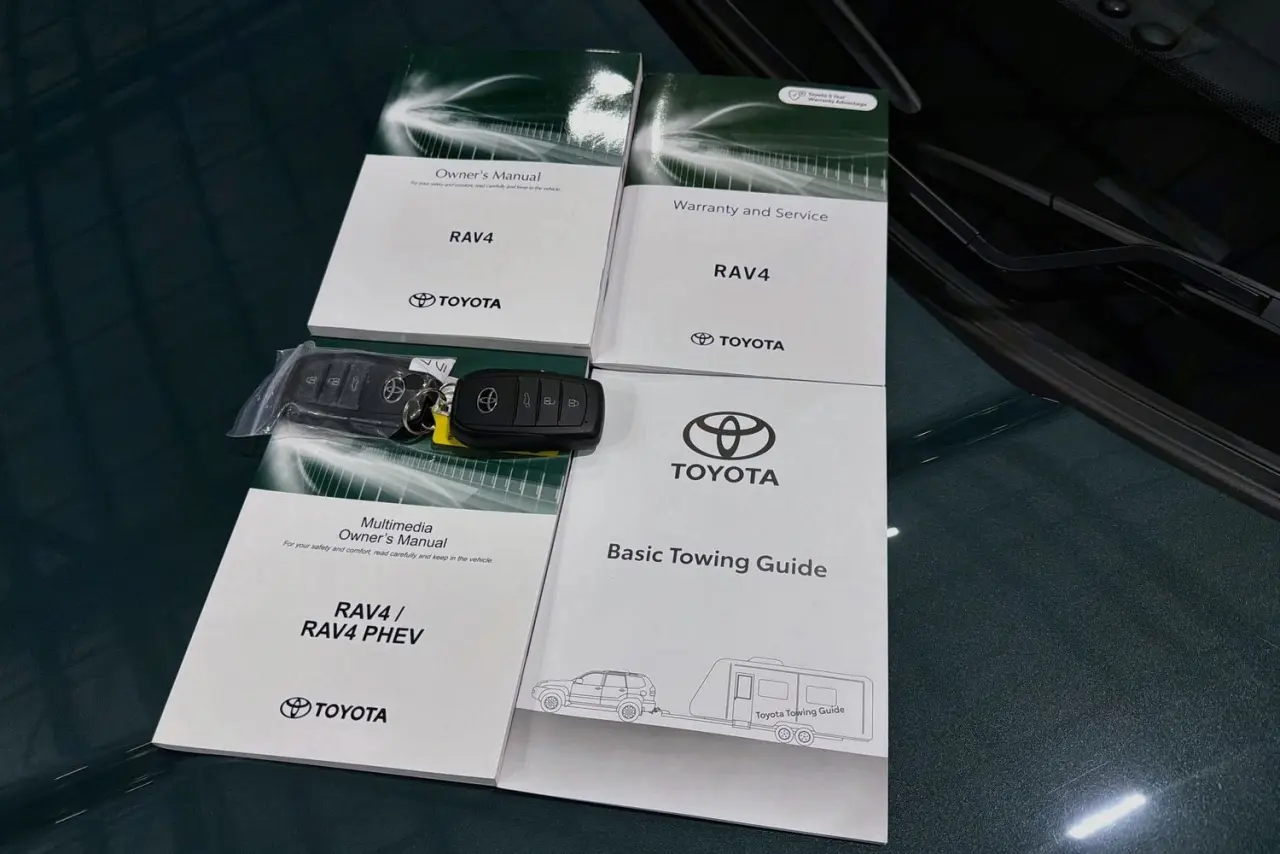 2026 Toyota RAV4 Gallery Image 30