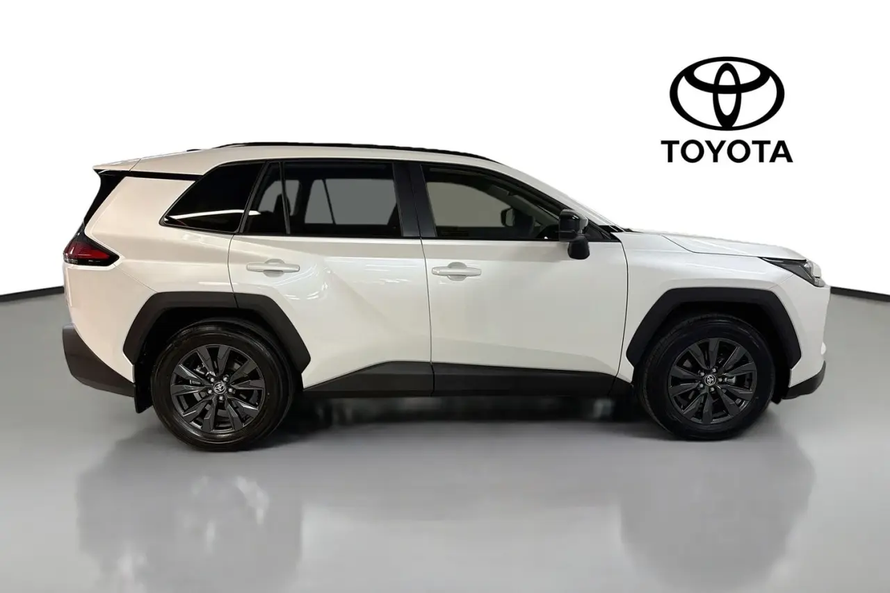 2026 Toyota RAV4 Gallery Image 11