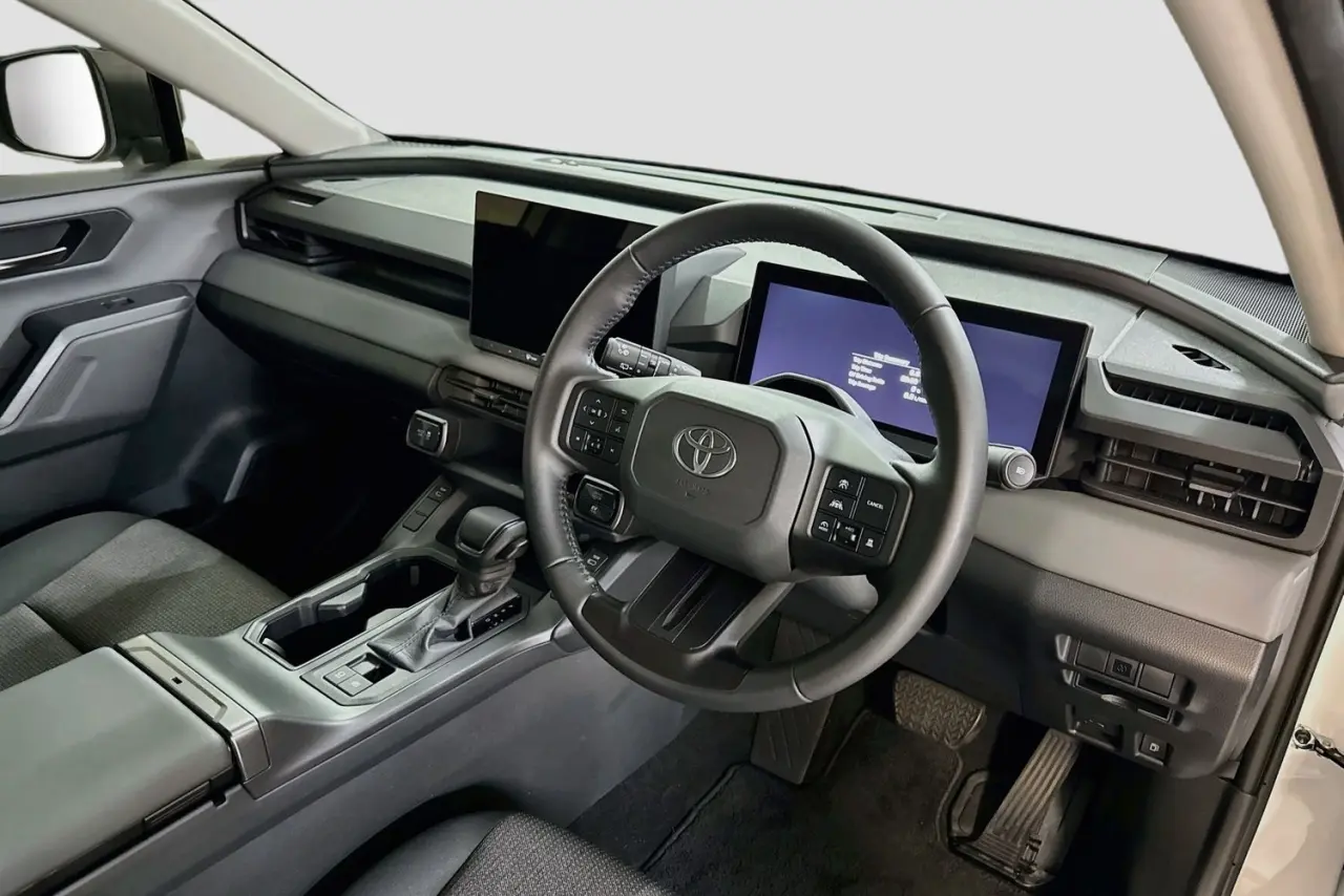 2026 Toyota RAV4 Gallery Image 23