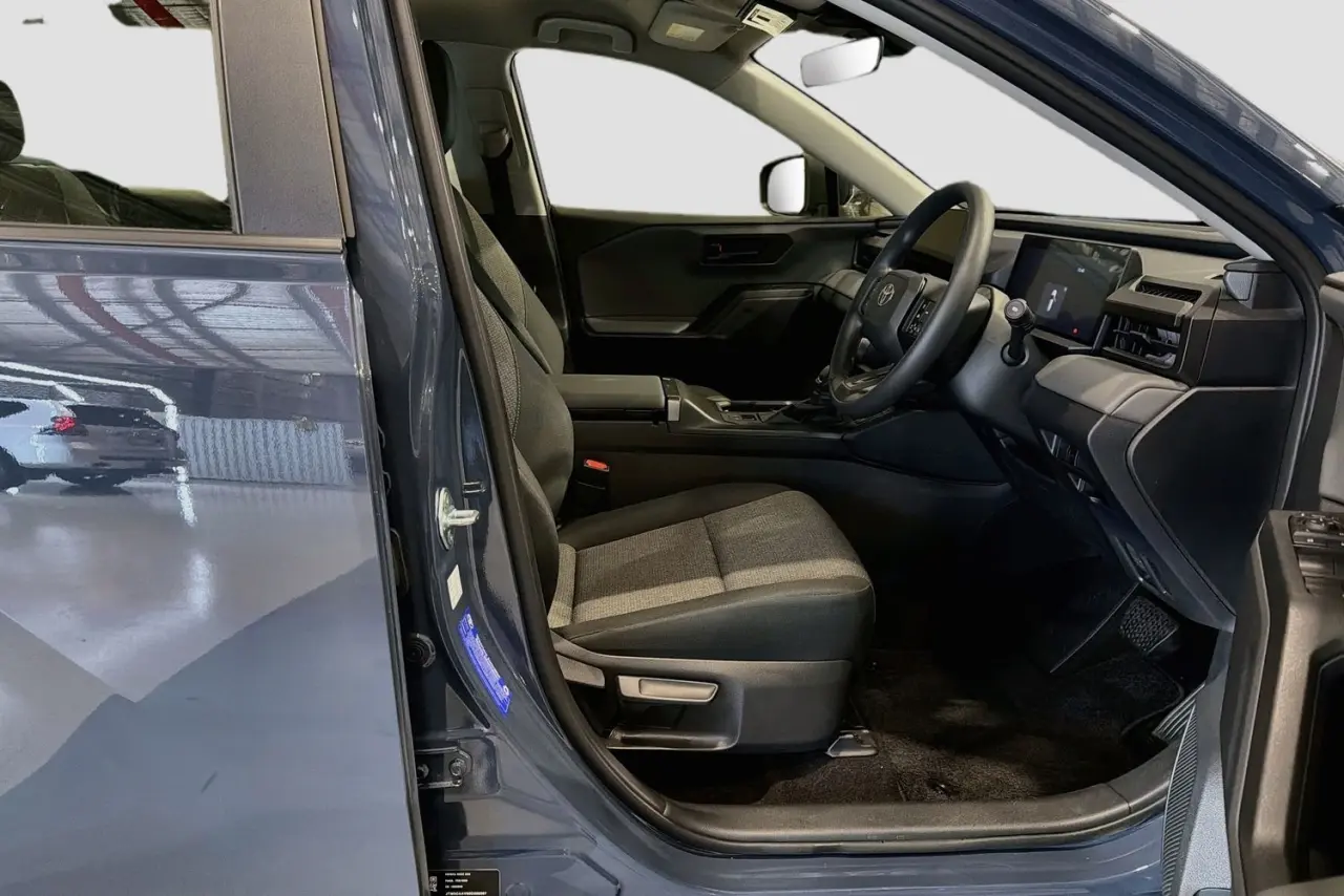 2026 Toyota RAV4 Gallery Image 13