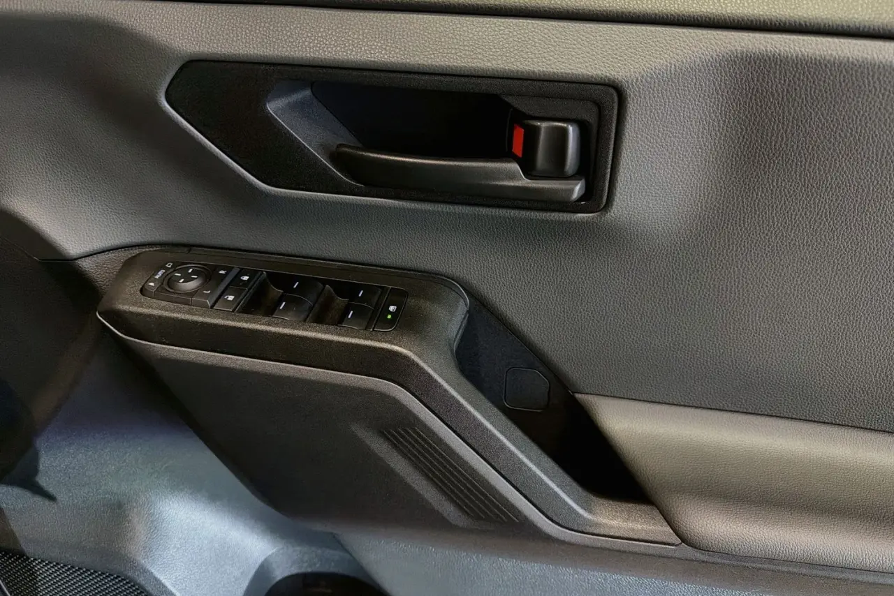 2026 Toyota RAV4 Gallery Image 24