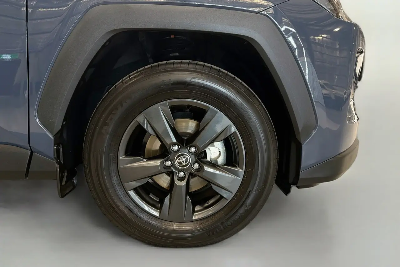2026 Toyota RAV4 Gallery Image 28