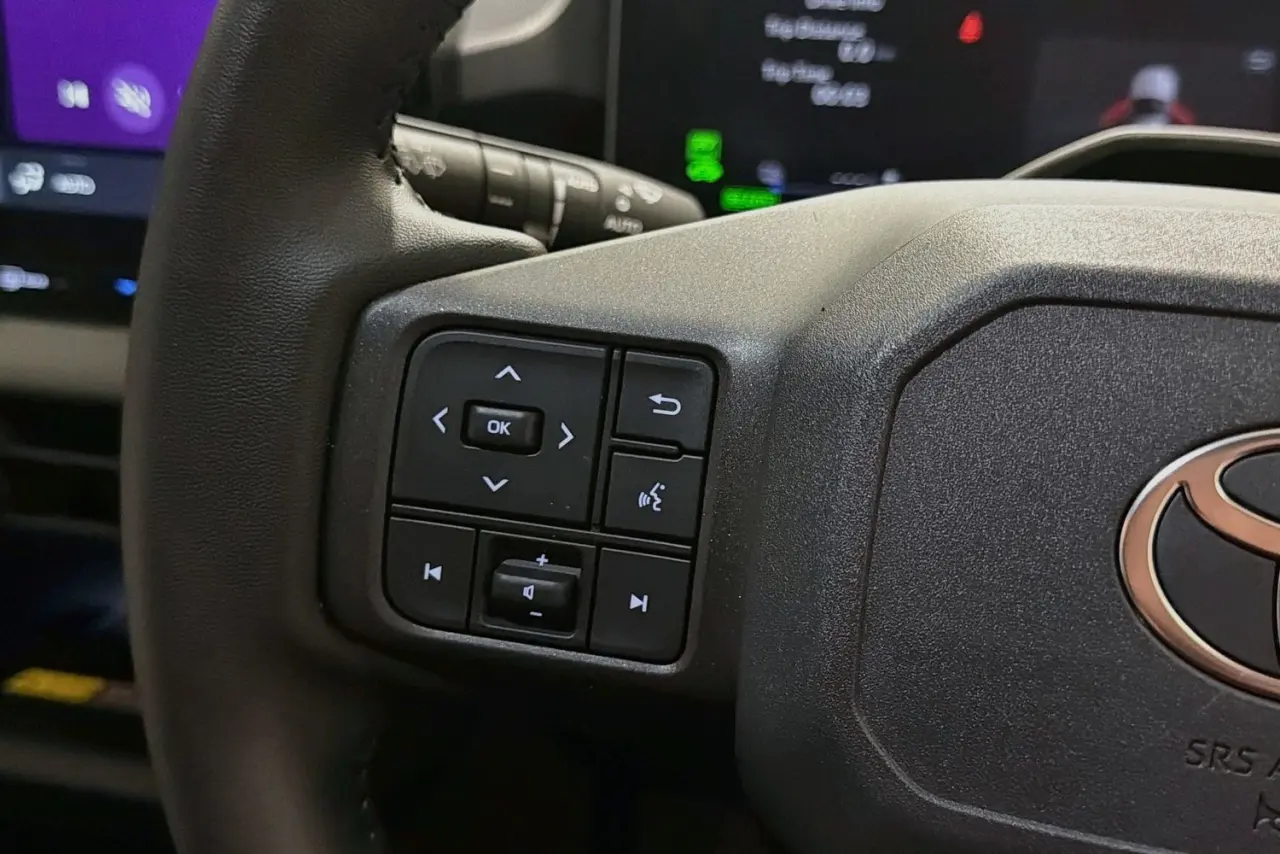 2026 Toyota RAV4 Gallery Image 19