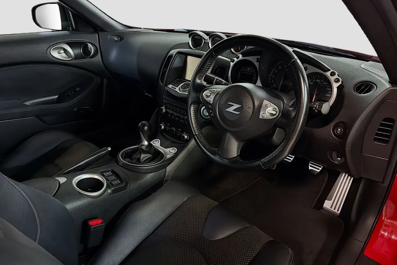 2016 Nissan 370Z Gallery Image 21