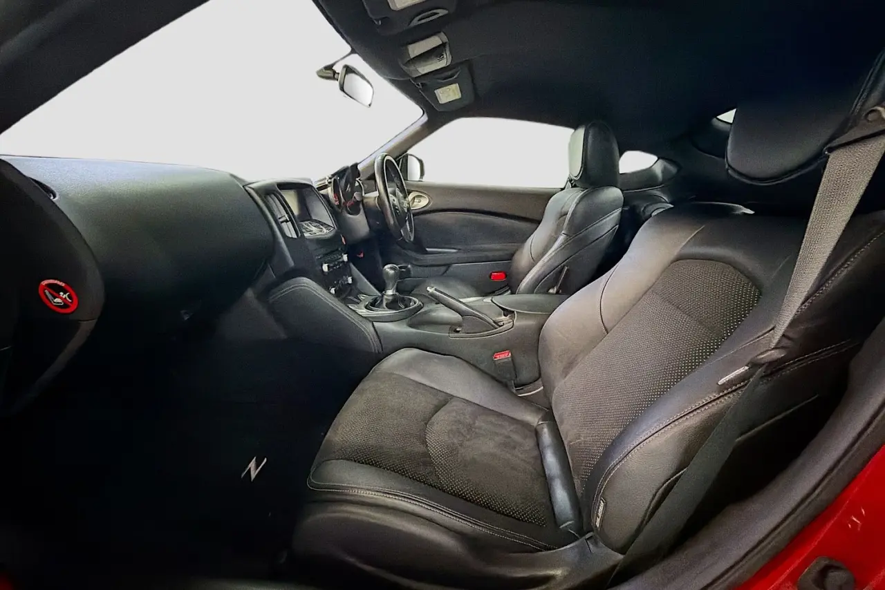 2016 Nissan 370Z Gallery Image 24