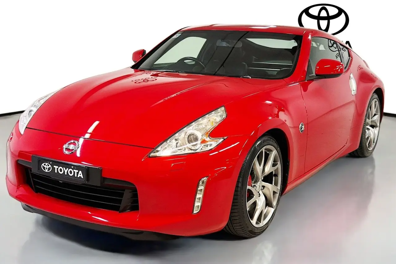 2016 Nissan 370Z Gallery Image 4