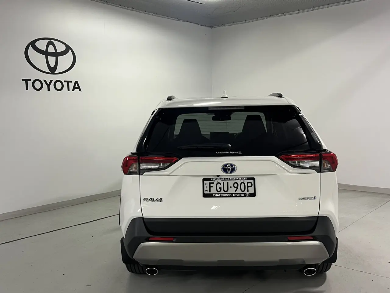 2024 TOYOTA RAV4 HYBRID Image 6