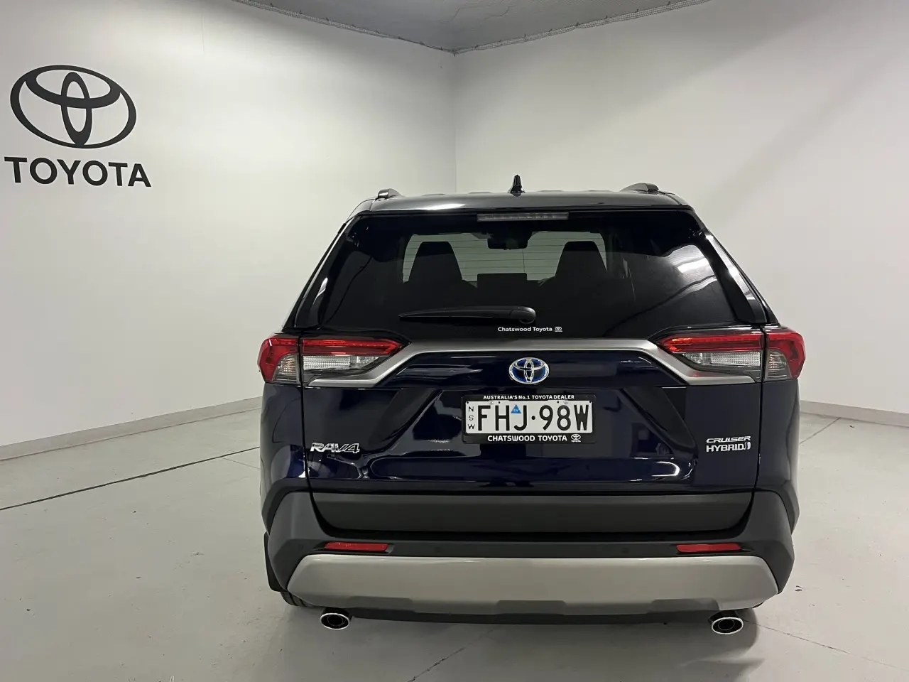 2024 TOYOTA RAV4 HYBRID Image 6