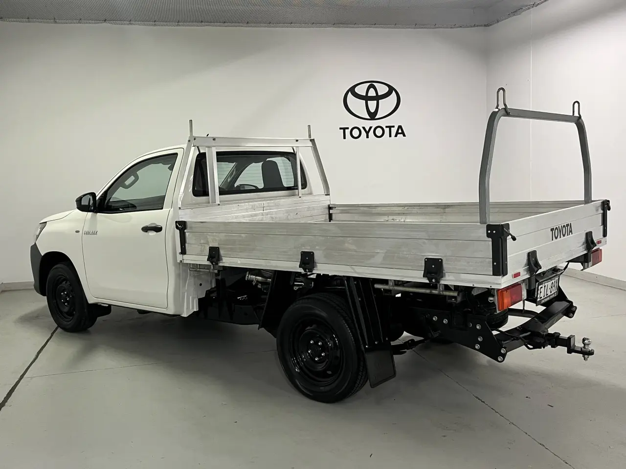 2020 Toyota Hilux Gallery Image 7