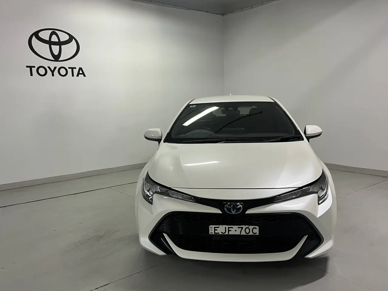 2020 TOYOTA COROLLA Image 3