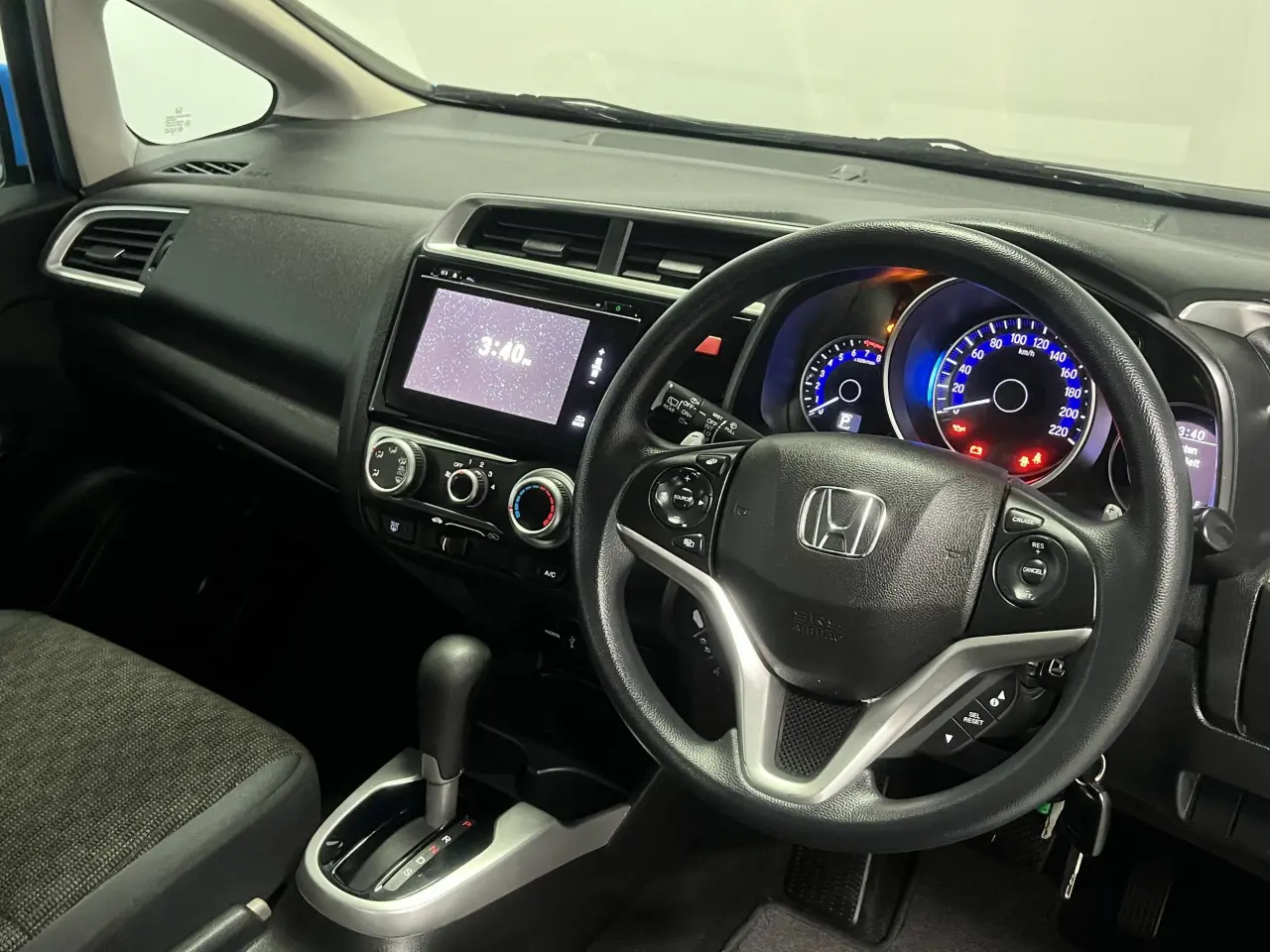 2015 HONDA JAZZ Image 13