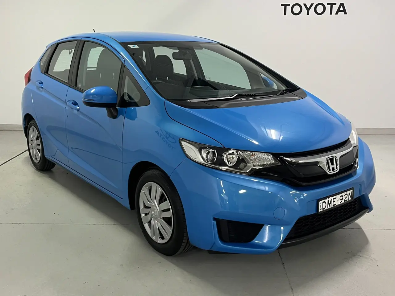 2015 HONDA JAZZ Image 2