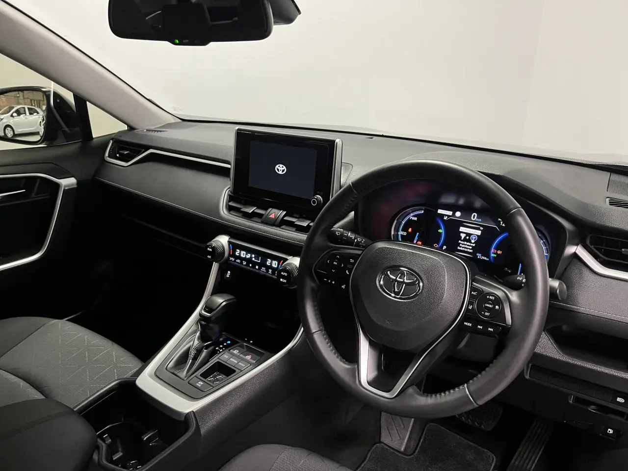 2023 TOYOTA RAV4 HYBRID Image 13