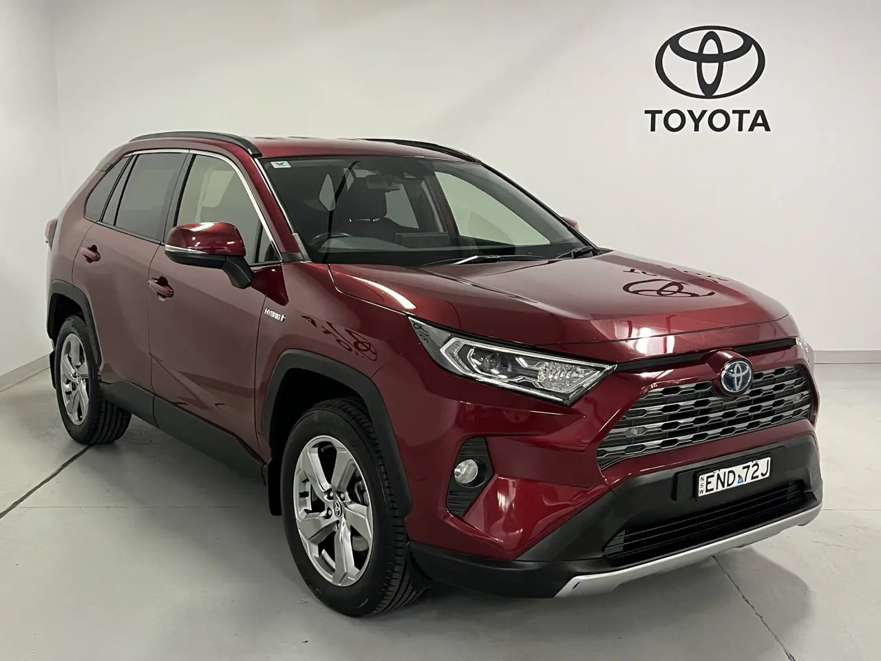 2021 TOYOTA RAV4 HYBRID Image 2