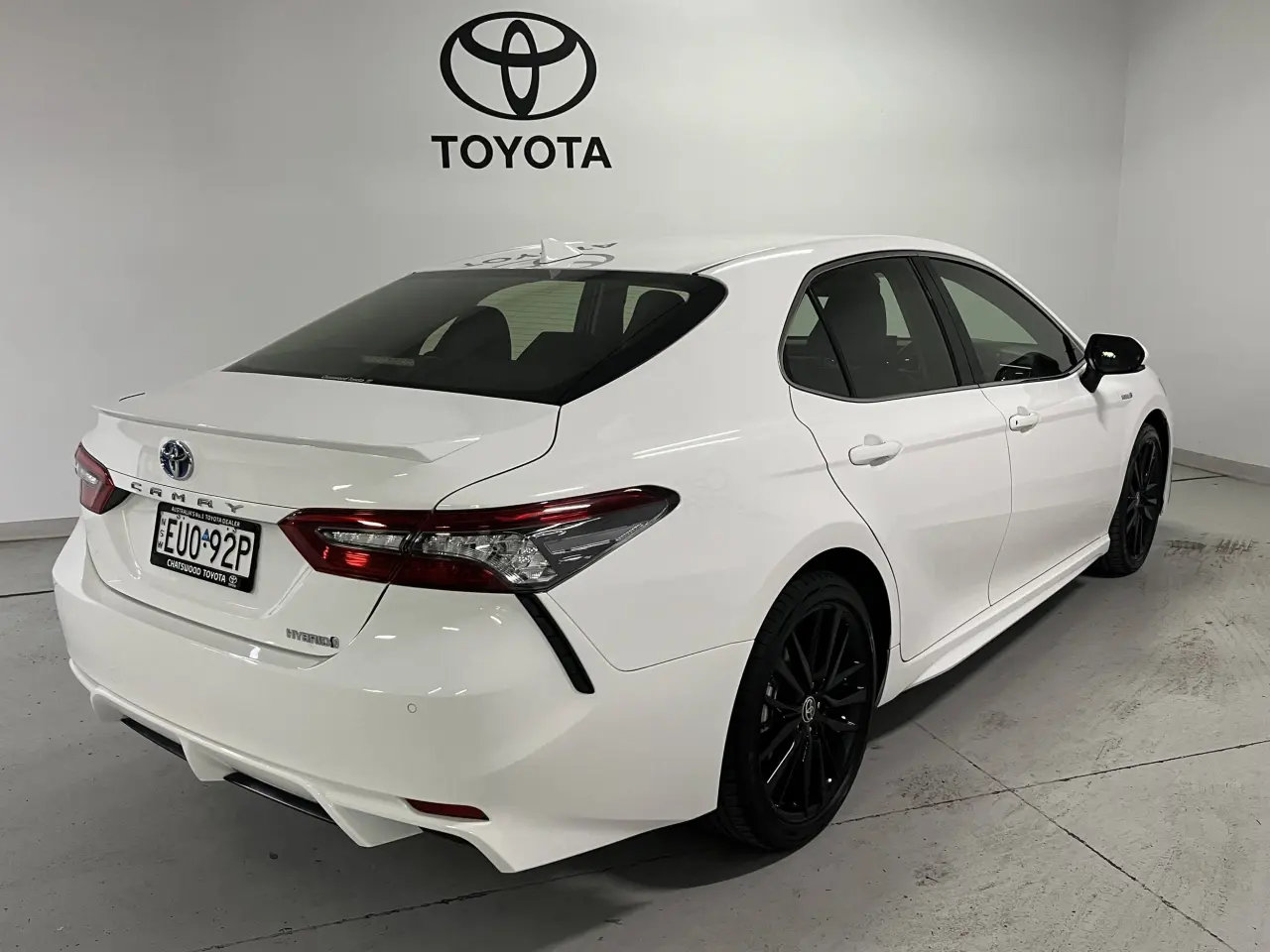 2022 TOYOTA CAMRY HYBRID Image 5