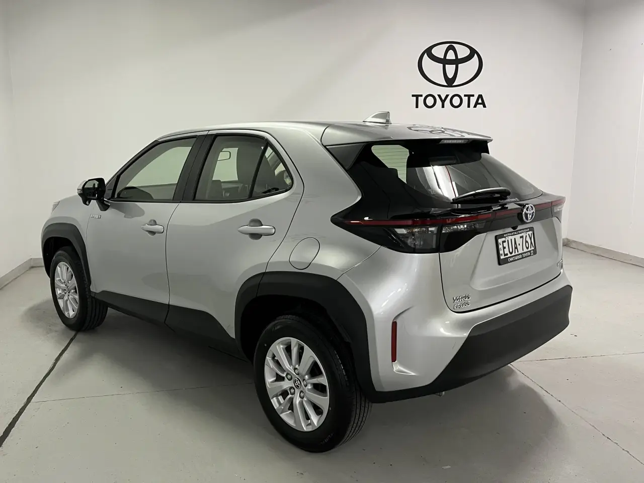 2022 TOYOTA YARIS CROSS HYBRID Image 7