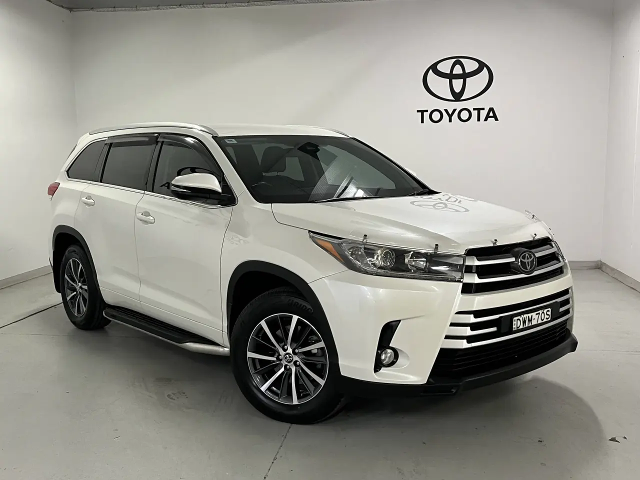 2018 TOYOTA KLUGER Image 1