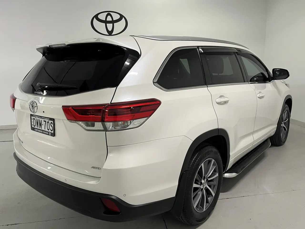 2018 TOYOTA KLUGER Image 5