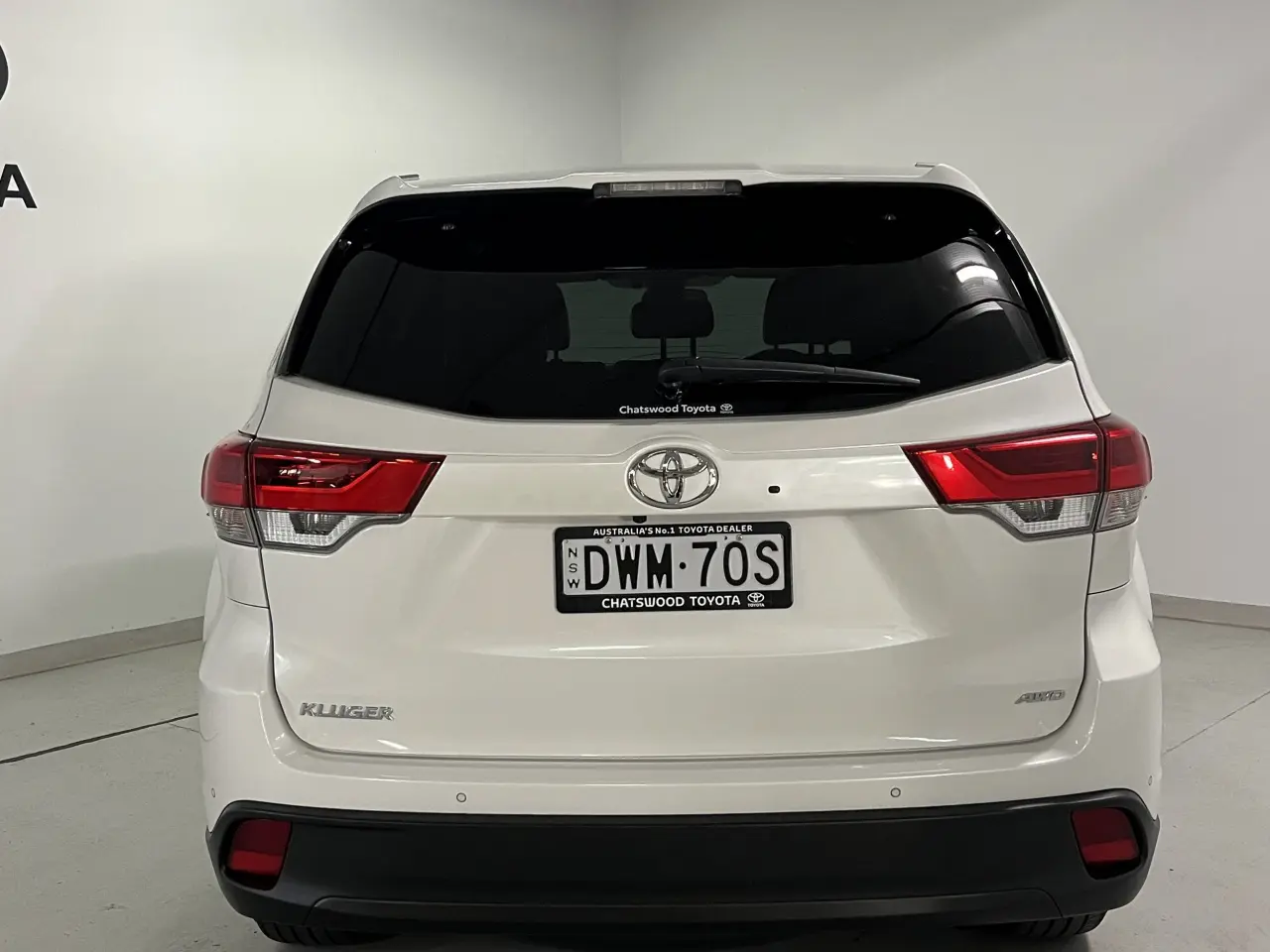 2018 TOYOTA KLUGER Image 6