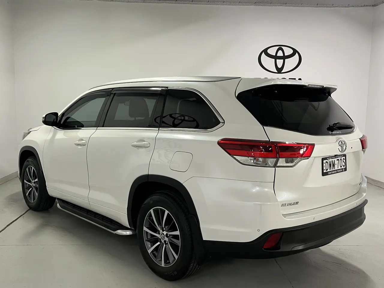 2018 TOYOTA KLUGER Image 7