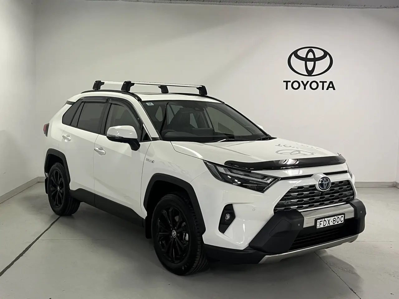 2023 TOYOTA RAV4 HYBRID Image 2