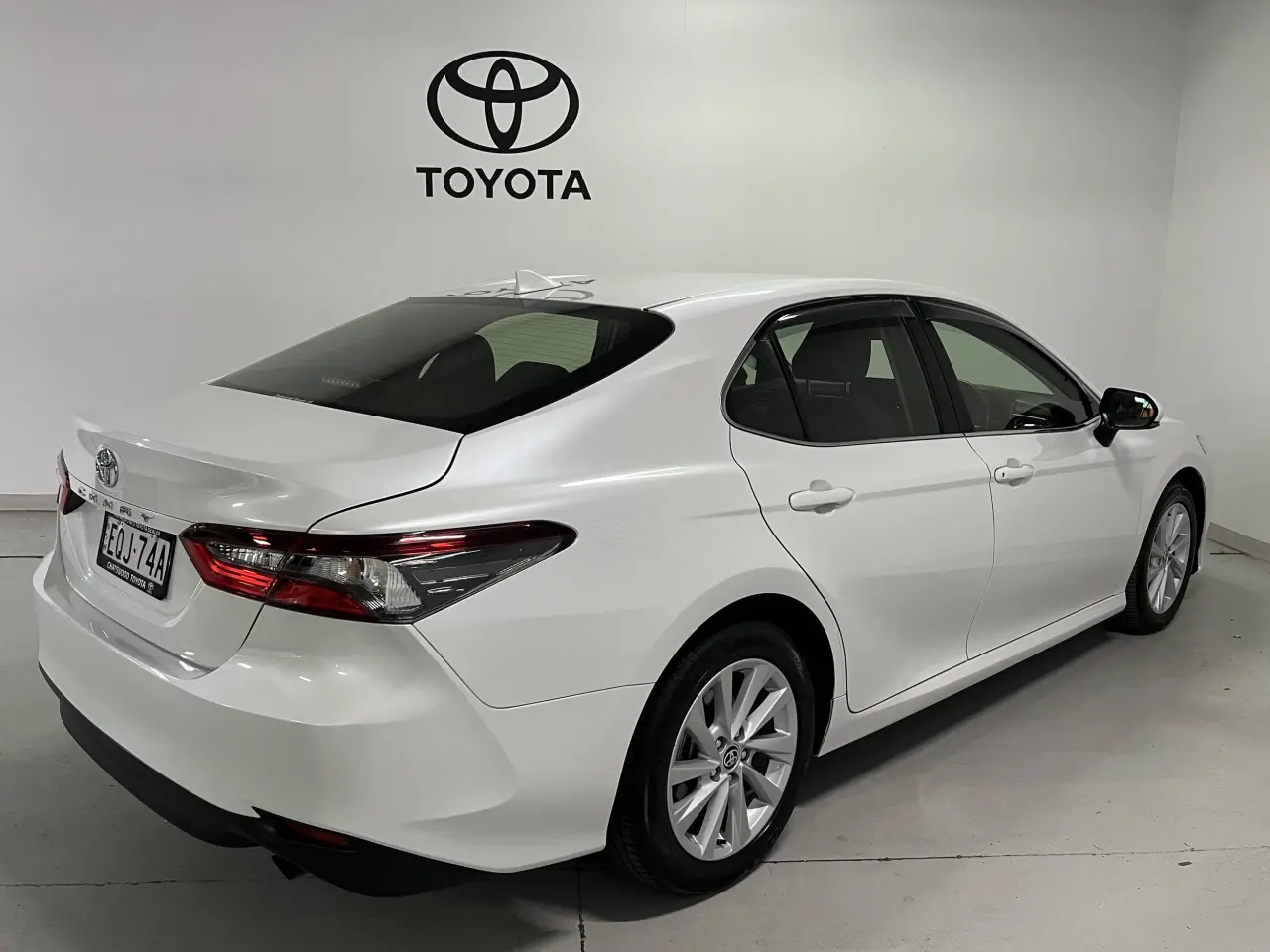 2021 TOYOTA CAMRY Image 5