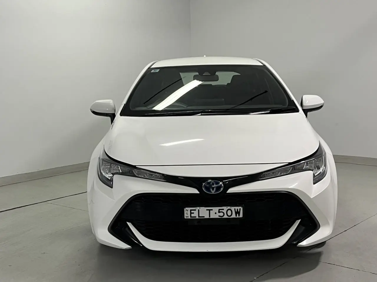 2020 TOYOTA COROLLA Image 3