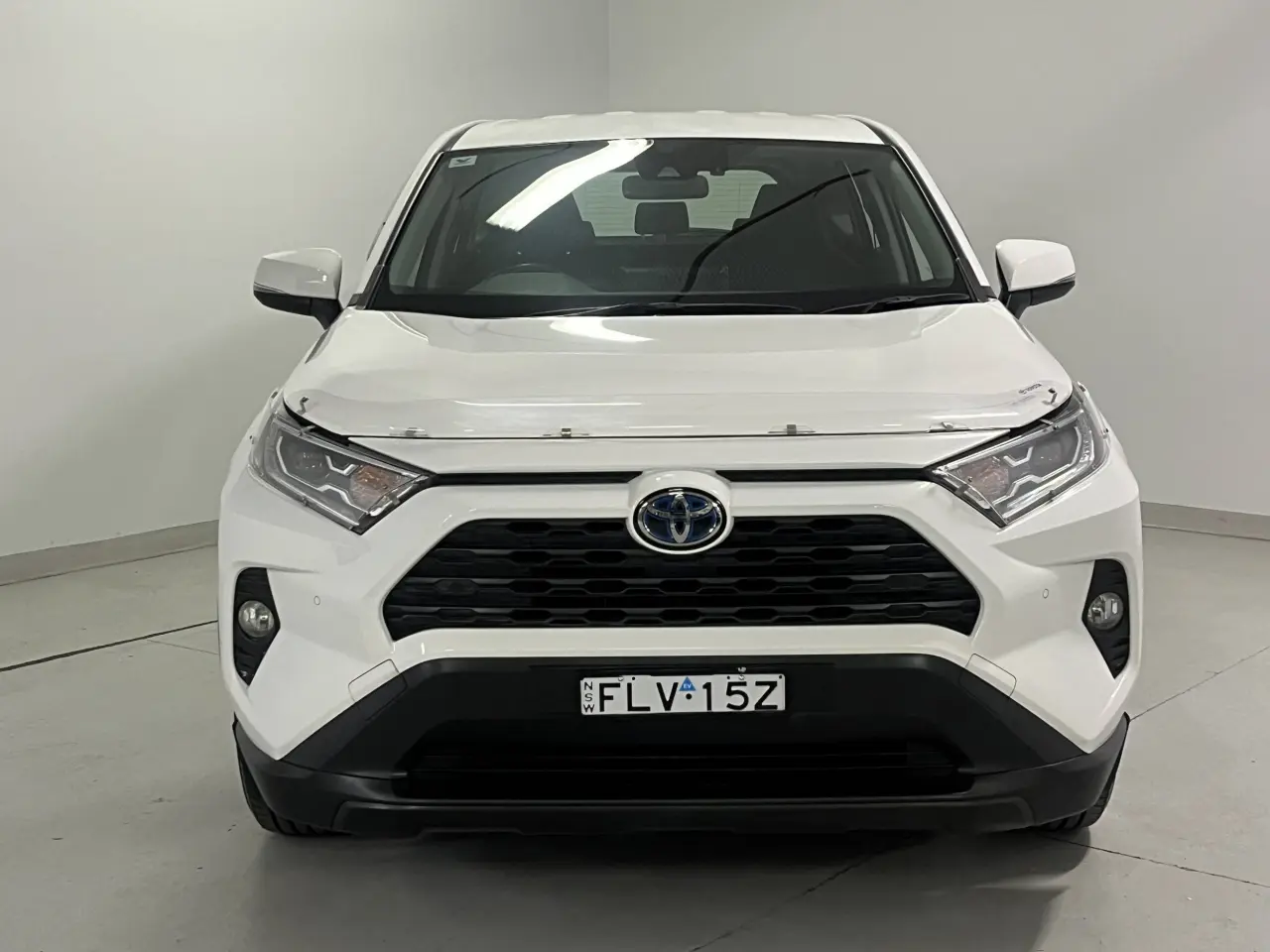 2020 TOYOTA RAV4 HYBRID Image 3