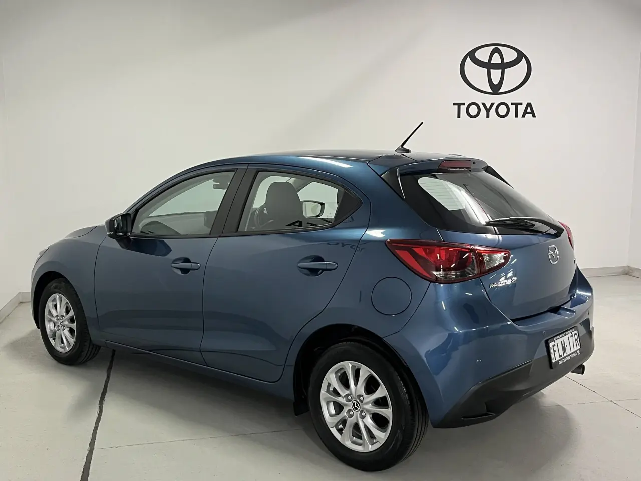 2019 MAZDA MAZDA2 Image 7