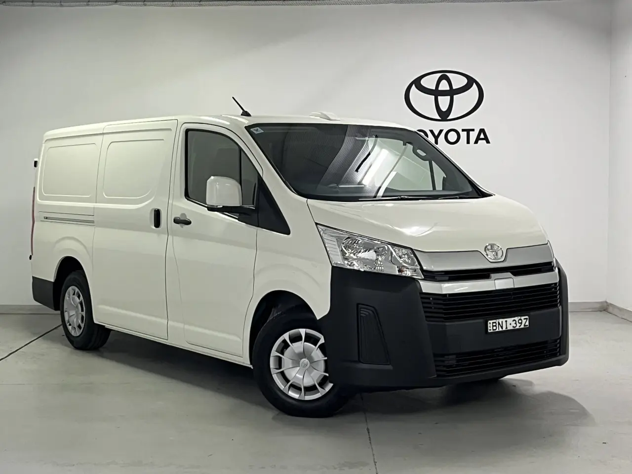 2024 TOYOTA HIACE Image 1