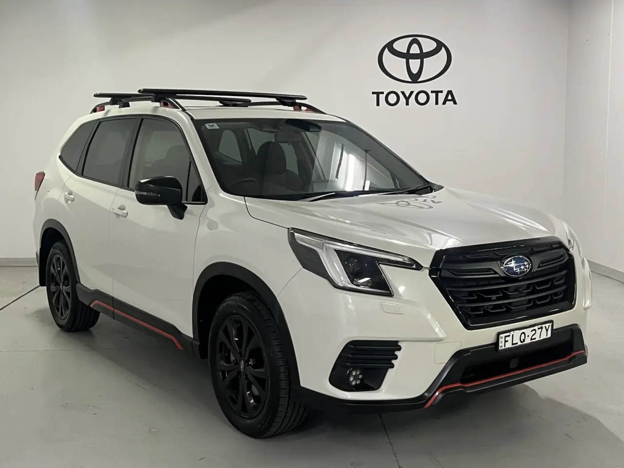 2021 SUBARU FORESTER Image 2