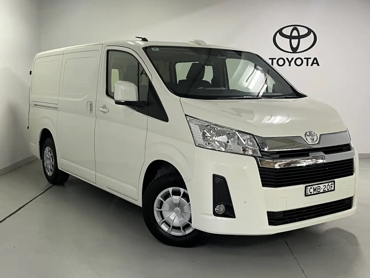 2024 TOYOTA HIACE Image 1