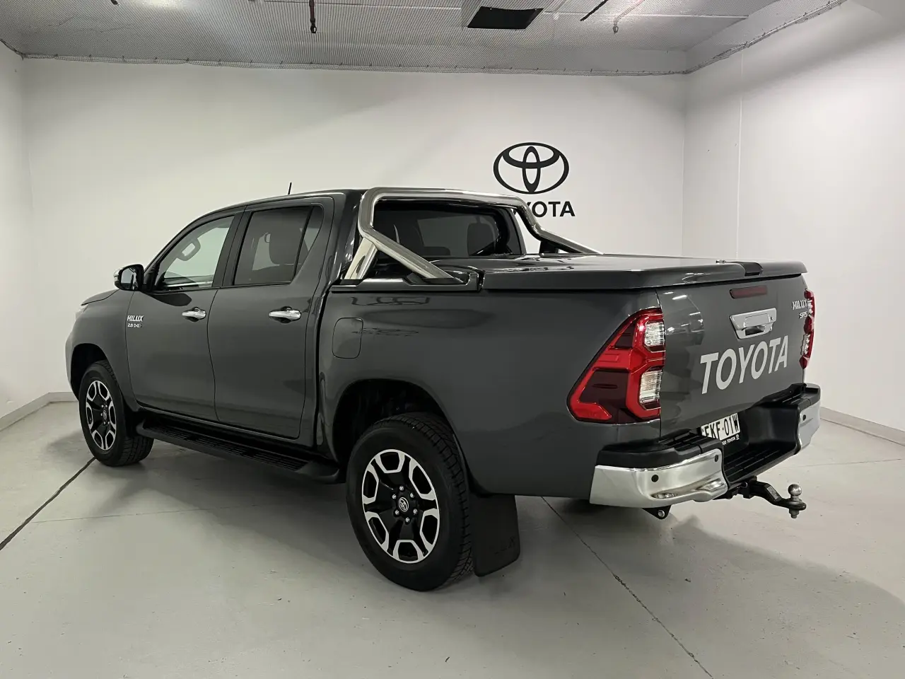 2020 Toyota Hilux Gallery Image 7