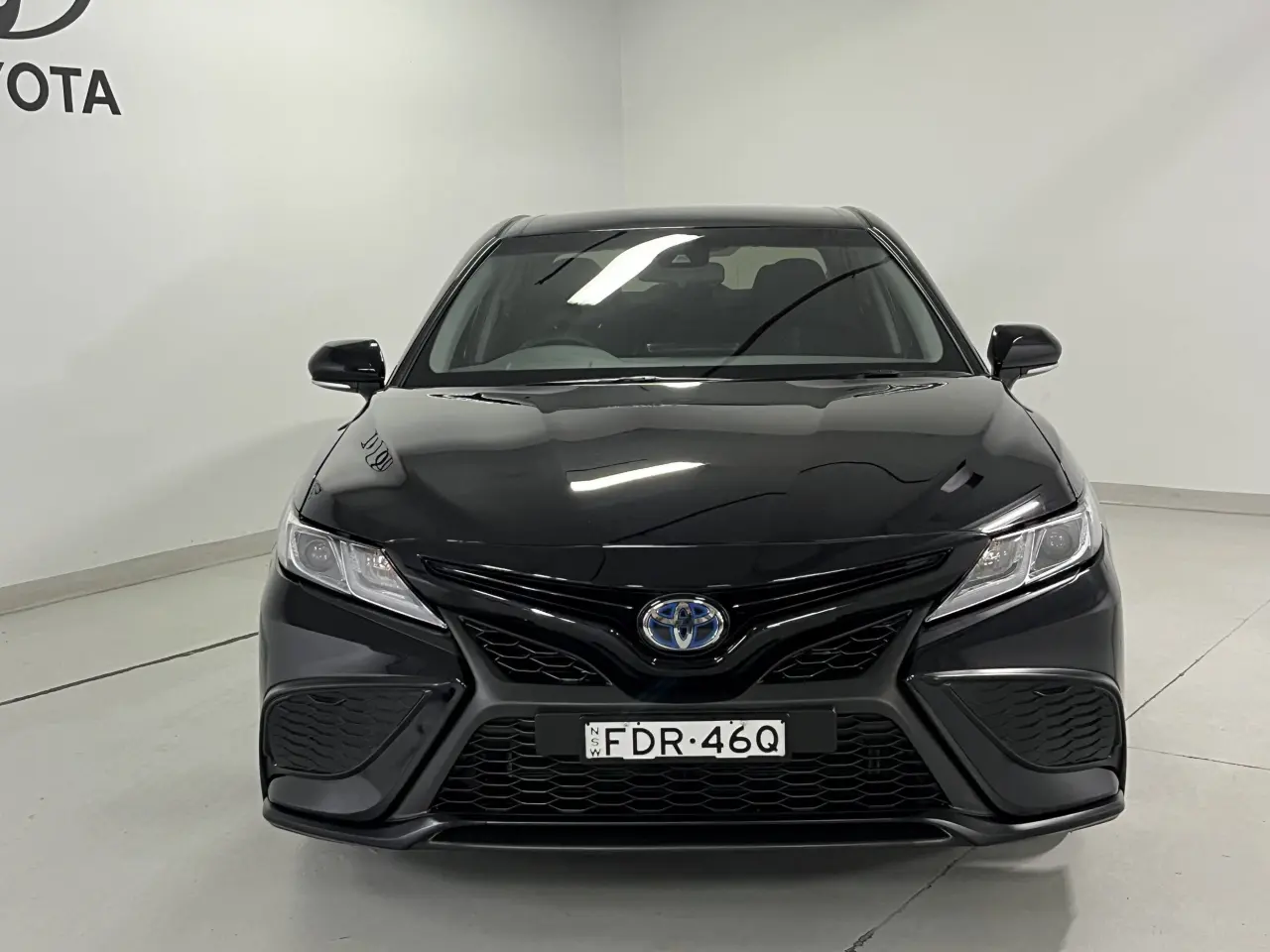 2023 TOYOTA CAMRY HYBRID Image 3