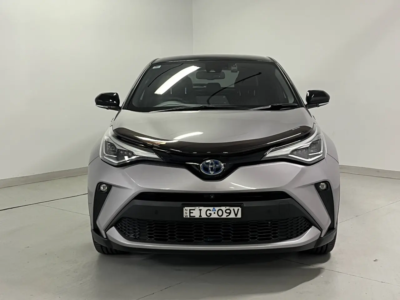 2020 TOYOTA C-HR HYBRID Image 3