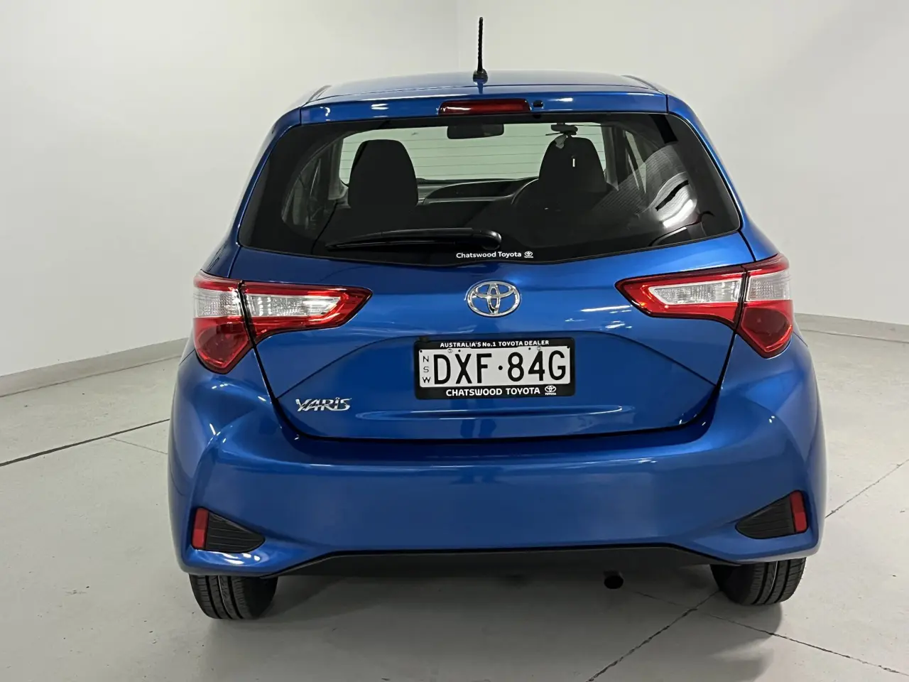 2018 Toyota Yaris Gallery Image 6