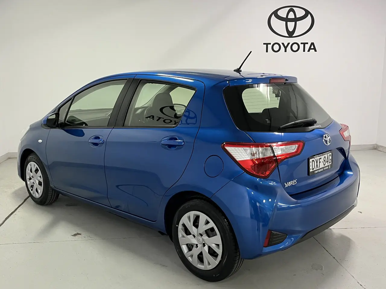 2018 Toyota Yaris Gallery Image 7