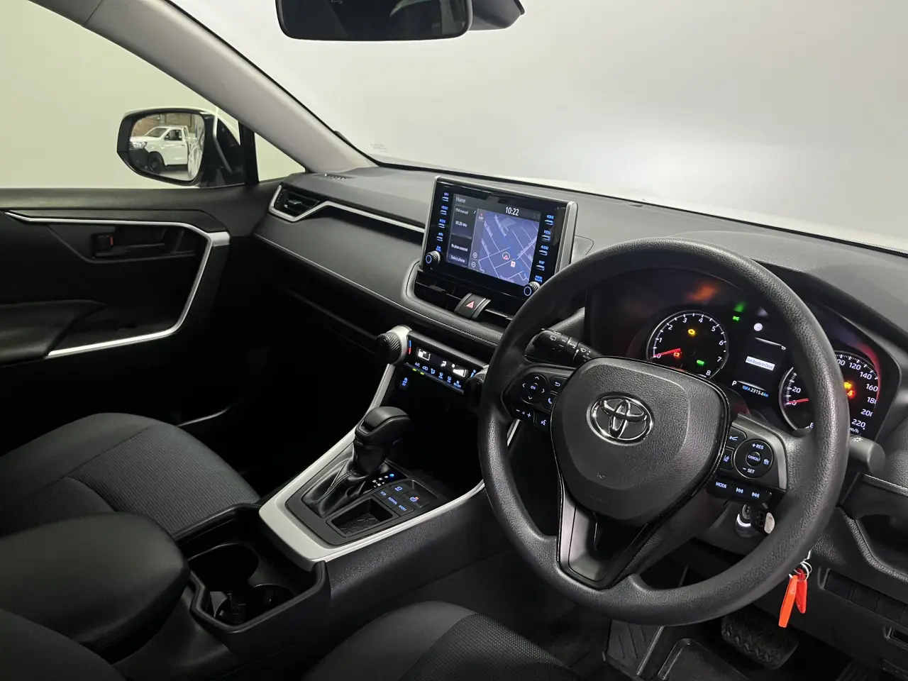 2020 Toyota Rav4 Gallery Image 13