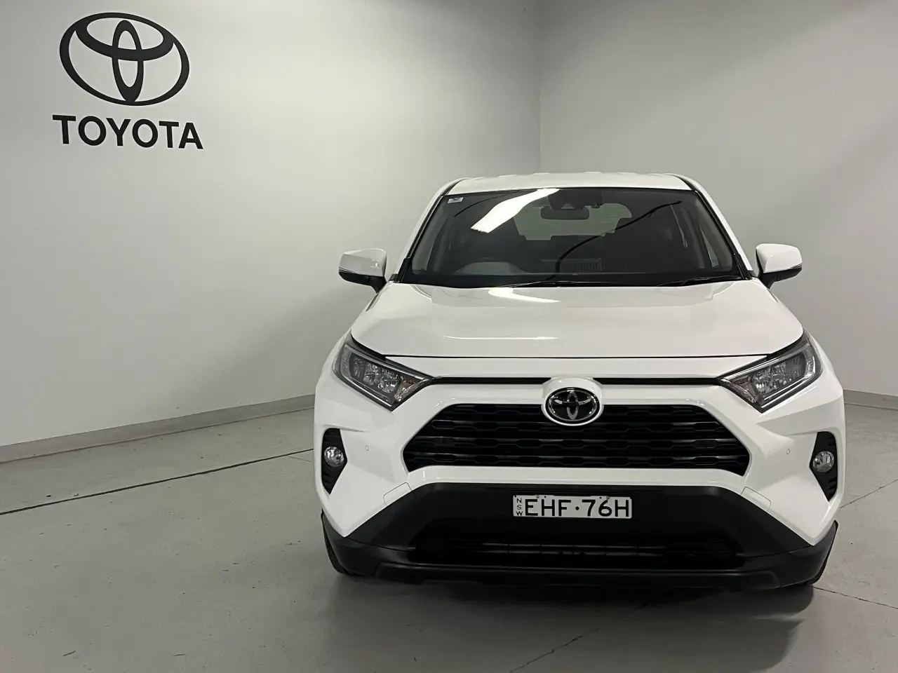 2020 Toyota Rav4 Gallery Image 3