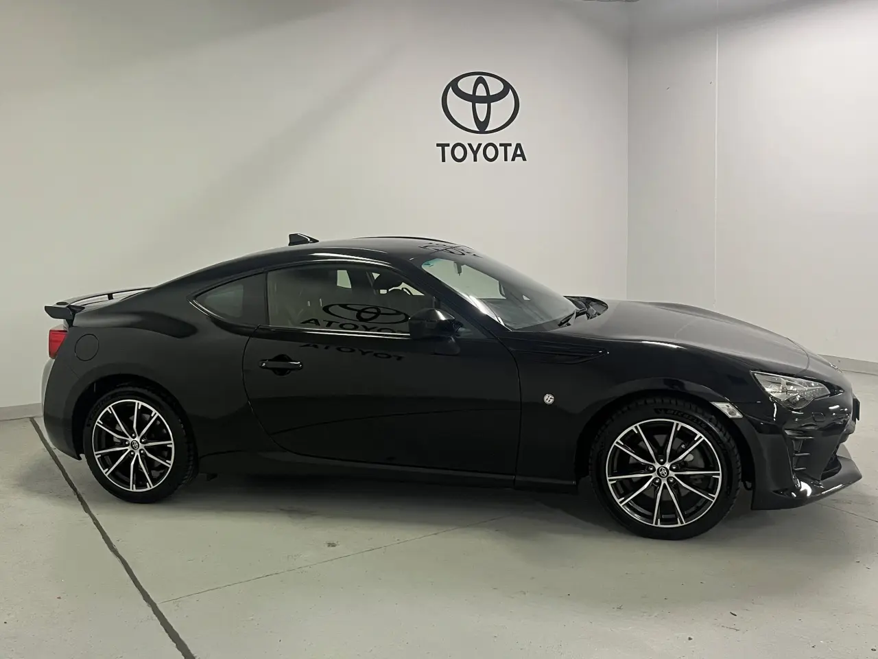 2017 Toyota 86 Gallery Image 4