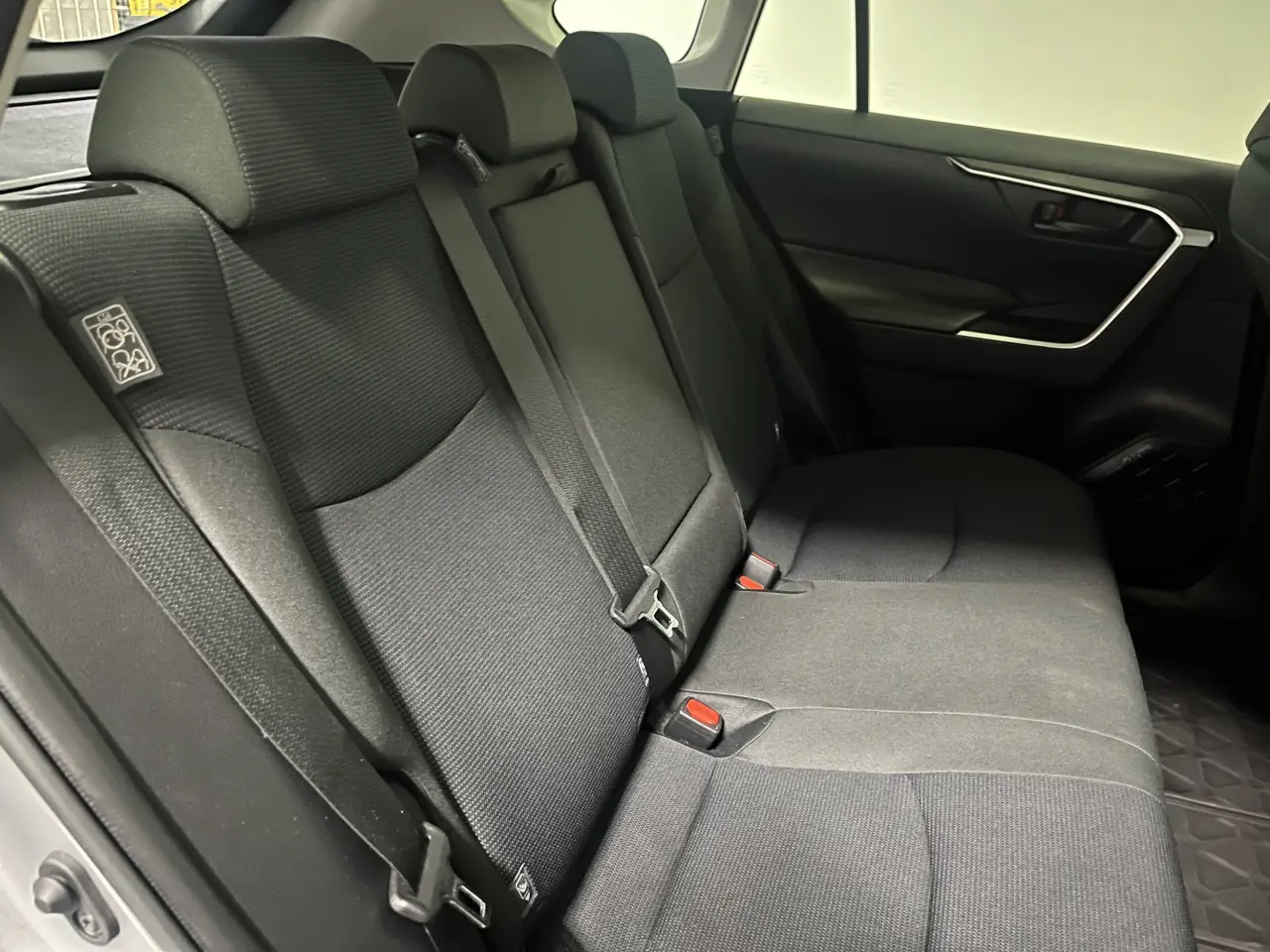 2019 Toyota Rav4 Gallery Image 12