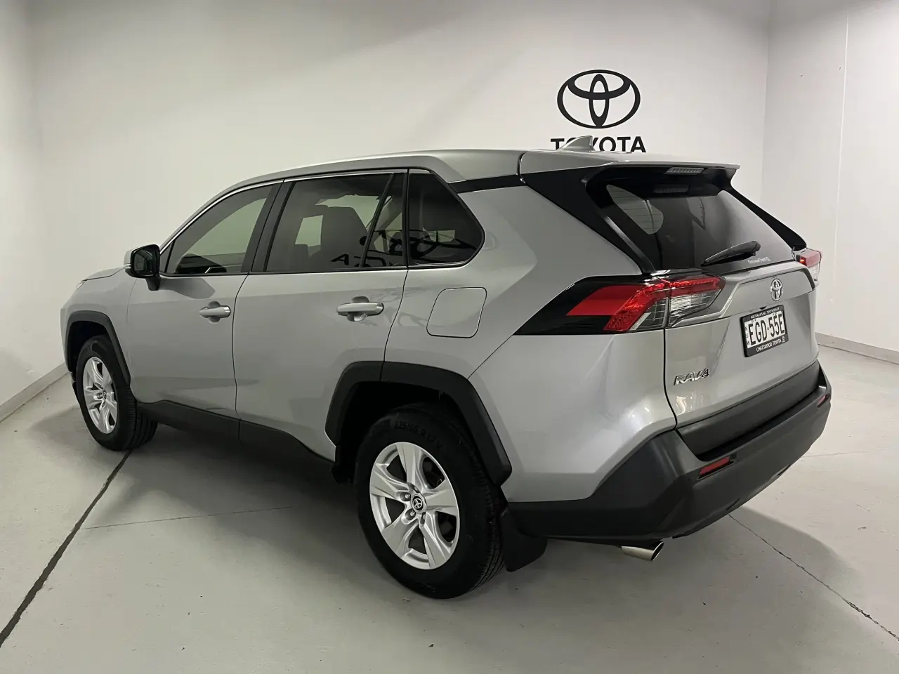 2019 Toyota Rav4 Gallery Image 7