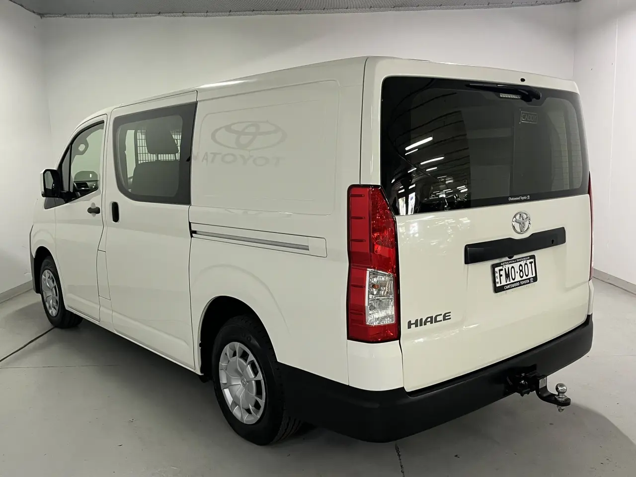 2020 Toyota Hiace Gallery Image 7