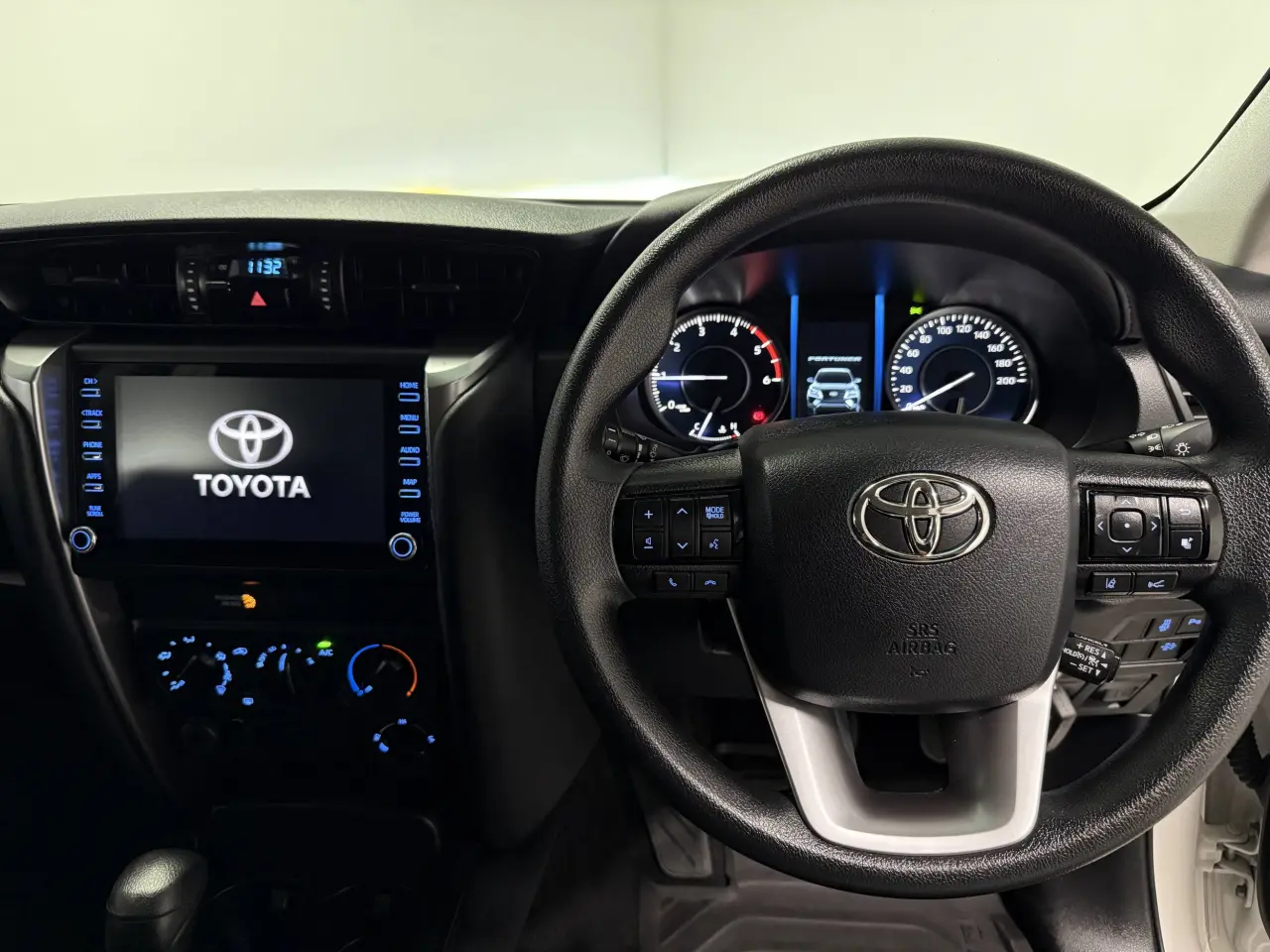 2021 Toyota Fortuner Gallery Image 17