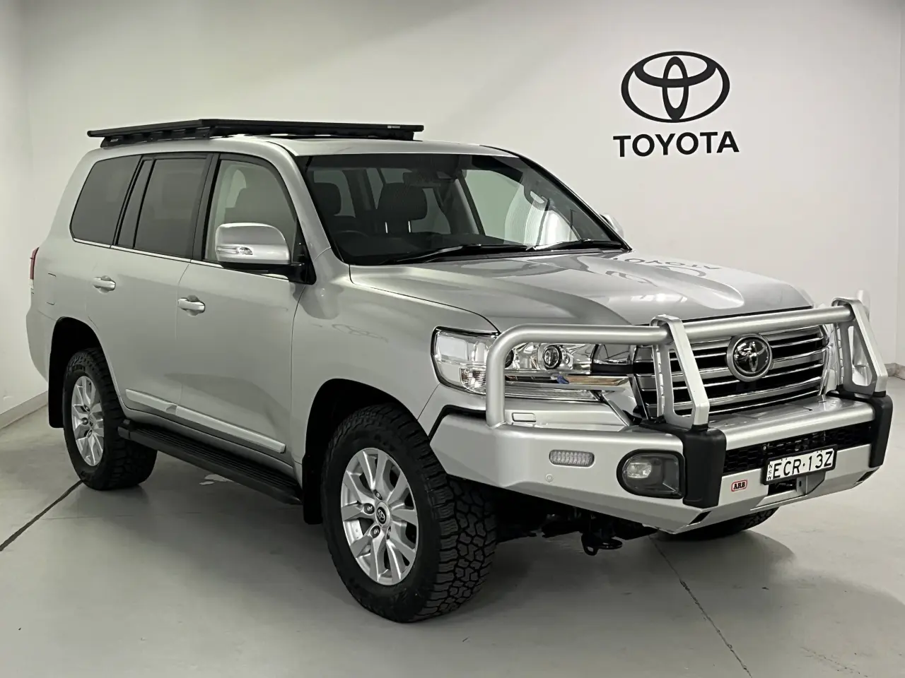 2019 Toyota Landcruiser Gallery Image 2