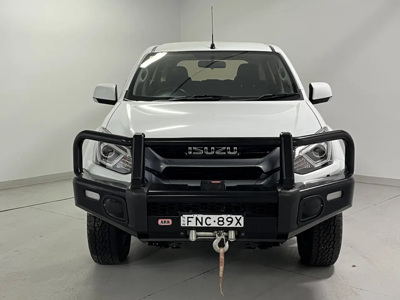 2019 Isuzu Mu-X Gallery Image 3